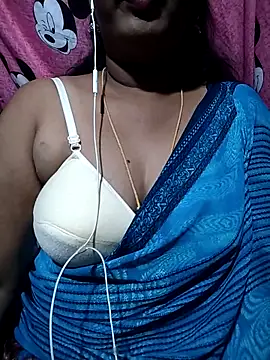 Snapshot of telugu-cutesana chatting on December 3, 2025, 5:01 pm telugu-cutesana online show from December 3, 2025, 5:01 pm