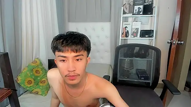 Snapshot of xsianhotcocxx chatting on January 8, 2026, 5:02 am xsianhotcocxx online show from January 8, 2026, 5:02 am