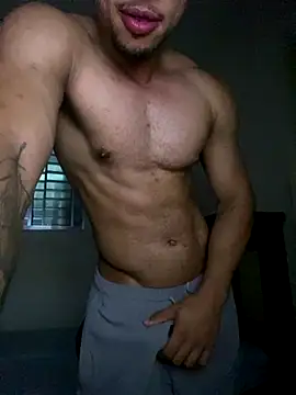 Snapshot of MoreninhoMagrinho chatting on December 19, 2025, 3:32 am MoreninhoMagrinho online show from December 19, 2025, 3:32 am