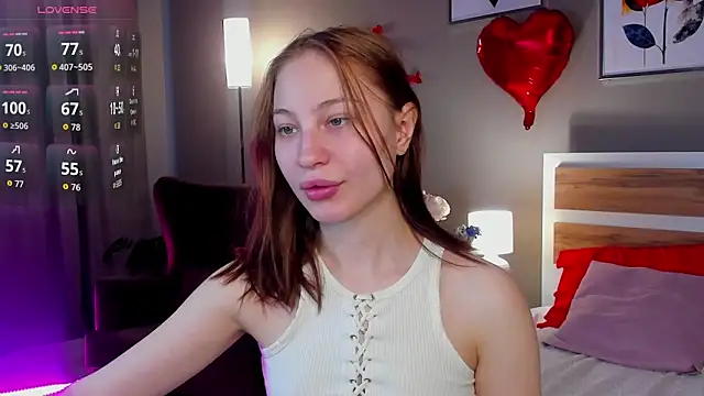 Snapshot of lally_cute chatting on February 14, 2026, 11:43 am lally cute online show from February 14, 2026, 11:43 am