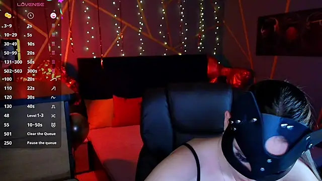  Sweet  Cat  online show from February 10, 2026, 6:18 pm