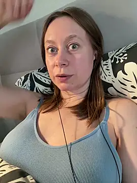 Snapshot of Brooke_lover chatting on May 30, 2026, 9:15 am Brooke lover online show from May 30, 2026, 9:15 am