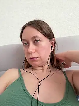 Brooke lover online show from February 16, 2026, 9:30 am