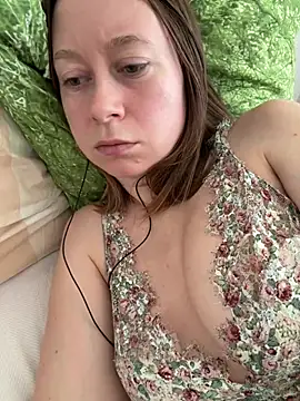 Snapshot of Brooke_lover chatting on April 21, 2026, 5:58 am Brooke lover online show from April 21, 2026, 5:58 am
