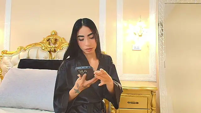 Snapshot of HallieStone chatting on March 19, 2026, 12:16 pm HallieStone online show from March 19, 2026, 12:16 pm