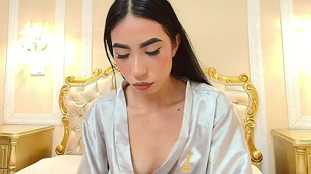 HallieStone online show from February 16, 2026, 1:21 pm