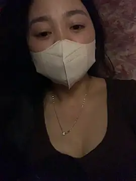 lana-kan online show from April 9, 2026, 12:55 pm