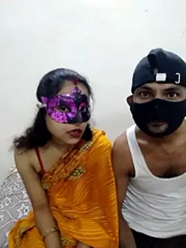 Sexy komal02 online show from December 18, 2025, 1:48 pm