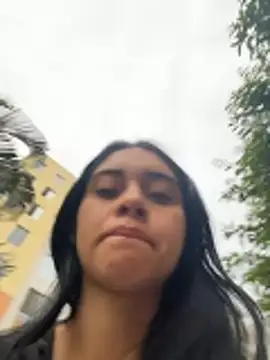 Snapshot of Miia_moonn chatting on December 1, 2025, 11:00 am Miia moonn online show from December 1, 2025, 11:00 am