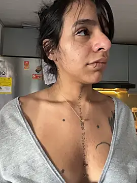 Snapshot of SaraAndrade_ chatting on March 26, 2026, 1:20 pm SaraAndrade online show from March 26, 2026, 1:20 pm