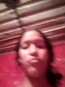 Snapshot of rachelbunny_and_kevin chatting on February 18, 2026, 2:42 am rachelbunny and kevin online show from February 18, 2026, 2:42 am