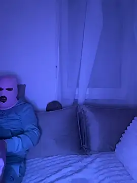 linaatchikita online show from February 27, 2026, 1:28 am