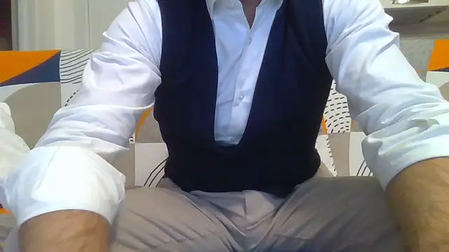 Snapshot of Eroshotlicker chatting on December 22, 2025, 10:10 pm Eroshotlicker online show from December 22, 2025, 10:10 pm