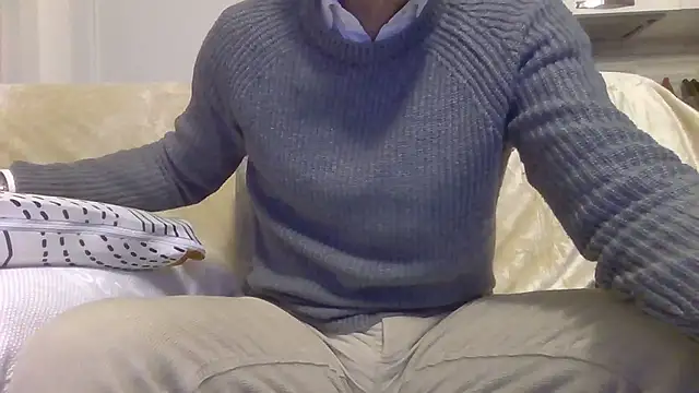 Snapshot of Eroshotlicker chatting on January 10, 2026, 10:16 pm Eroshotlicker online show from January 10, 2026, 10:16 pm