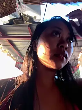 Snapshot of Juliet_official_pro chatting on April 20, 2026, 10:33 pm Juliet official pro online show from April 20, 2026, 10:33 pm