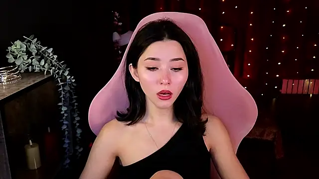 RedMidnight online show from June 26, 2026, 8:47 pm