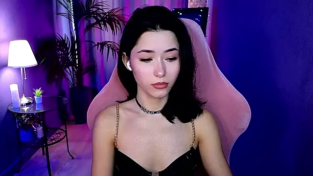RedMidnight online show from August 4, 2026, 10:42 am