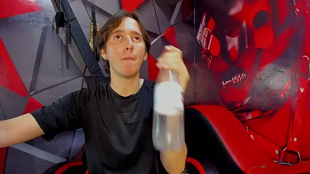 Aaron LatinMen2 online show from November 29, 2025, 7:58 pm