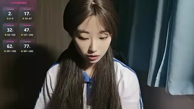 Yyoo-99 online show from November 28, 2025, 10:21 pm