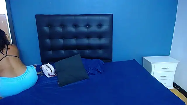 Snapshot of naughty_bigass_18 chatting on December 3, 2025, 3:29 am naughty bigass 18 online show from December 3, 2025, 3:29 am