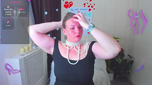 Alison star  online show from February 12, 2026, 2:22 am