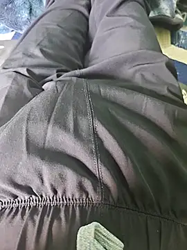 handsome boy07 online show from February 20, 2026, 4:42 am