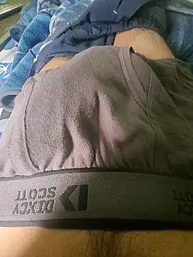 handsome boy07 online show from February 27, 2026, 4:45 am