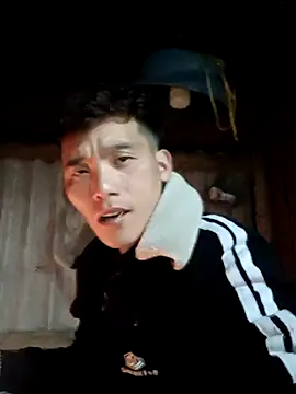 Snapshot of sanu551 chatting on February 9, 2026, 12:25 pm sanu551 online show from February 9, 2026, 12:25 pm