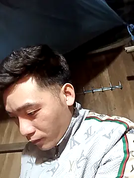 Snapshot of sanu551 chatting on January 16, 2026, 3:43 am sanu551 online show from January 16, 2026, 3:43 am