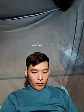 sanu551 online show from March 9, 2026, 3:10 am