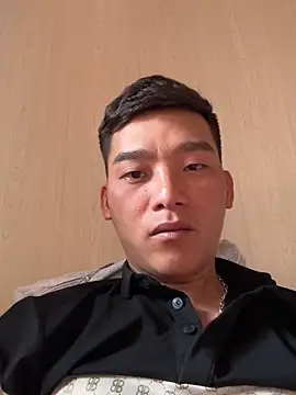 Snapshot of sanu551 chatting on December 15, 2025, 3:23 am sanu551 online show from December 15, 2025, 3:23 am