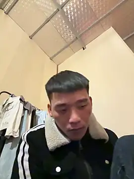 Snapshot of sanu551 chatting on November 28, 2025, 4:56 am sanu551 online show from November 28, 2025, 4:56 am