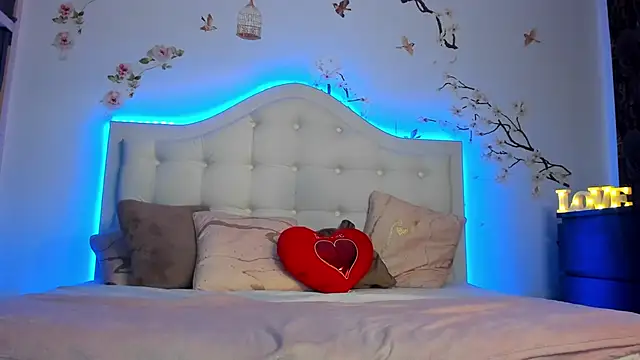 Snapshot of TinyBlair chatting on February 28, 2026, 5:51 am TinyBlair online show from February 28, 2026, 5:51 am