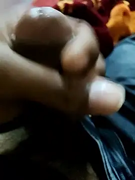 Snapshot of bigdick2299 chatting on November 25, 2025, 6:30 pm bigdick2299 online show from November 25, 2025, 6:30 pm