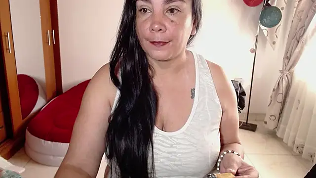 Snapshot of vivian-milf chatting on November 27, 2025, 1:11 pm vivian-milf online show from November 27, 2025, 1:11 pm