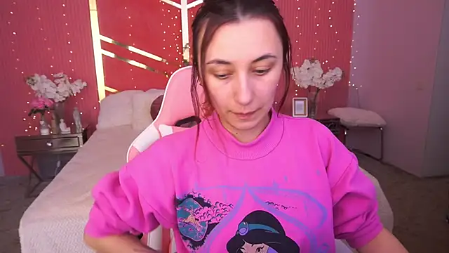 RoxieRay online show from March 29, 2026, 1:24 pm