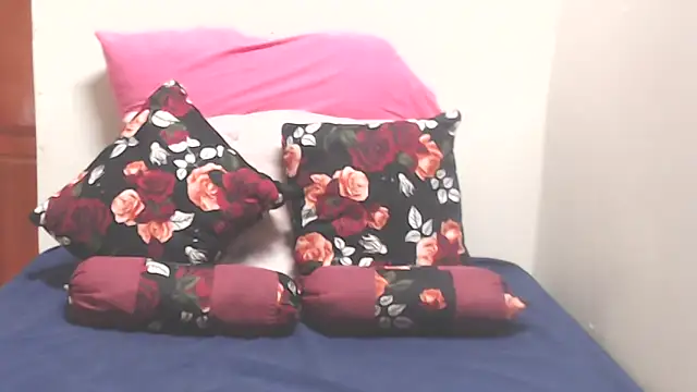 KittyPussyZA online show from February 15, 2026, 7:51 am