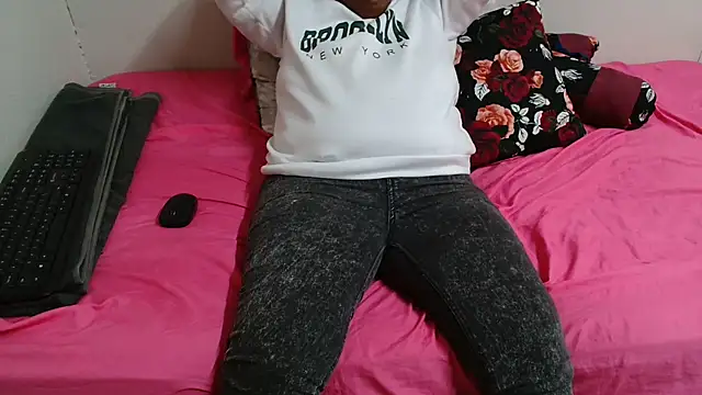 KittyPussyZA online show from July 3, 2026, 5:41 pm