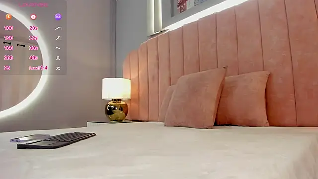 Snapshot of ninacrave_ chatting on February 11, 2026, 3:06 am ninacrave online show from February 11, 2026, 3:06 am