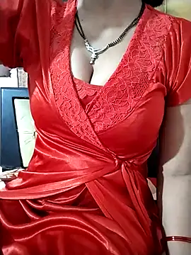 Snapshot of RASHMI_SHARMA9 chatting on May 1, 2026, 7:19 pm RASHMI SHARMA9 online show from May 1, 2026, 7:19 pm