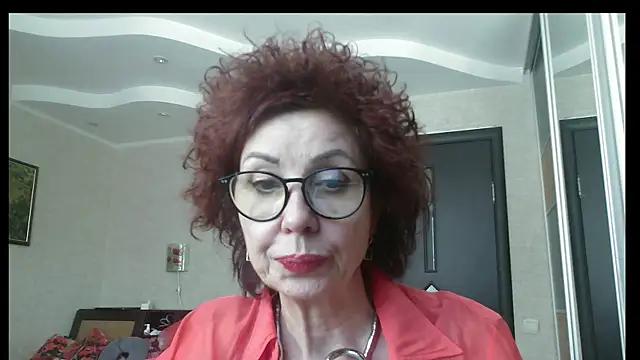 Kelly Flurr online show from February 11, 2026, 7:52 am