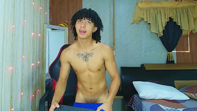 Snapshot of kim_curlyy chatting on March 7, 2026, 1:27 pm kim curlyy online show from March 7, 2026, 1:27 pm