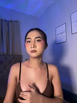 Diannellove online show from March 18, 2026, 5:03 pm