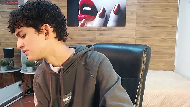 Michaelkoiv online show from February 7, 2026, 11:29 am