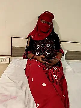 radhadesi online show from December 4, 2025, 1:10 pm