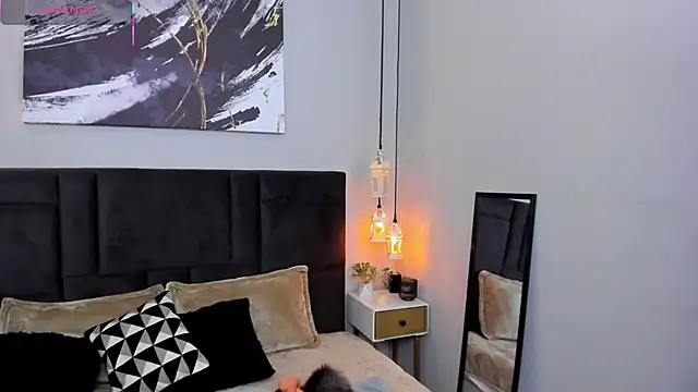 Scarlett musik online show from March 1, 2026, 5:07 am