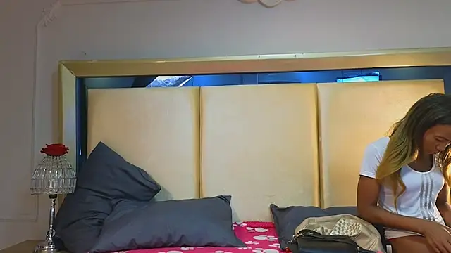 Minni Selena online show from January 9, 2026, 1:18 pm