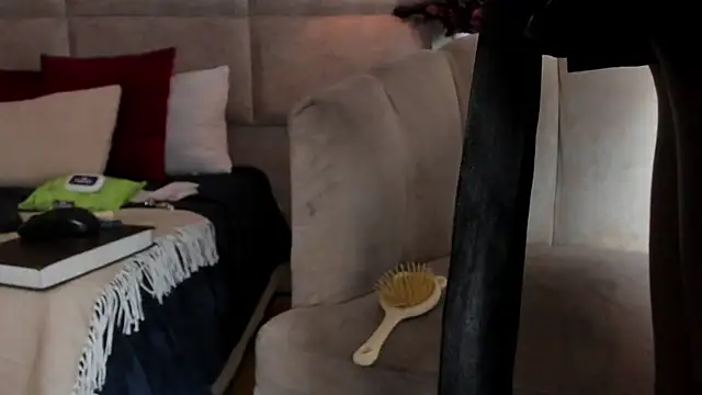 GenesisJordan online show from April 9, 2026, 9:54 pm