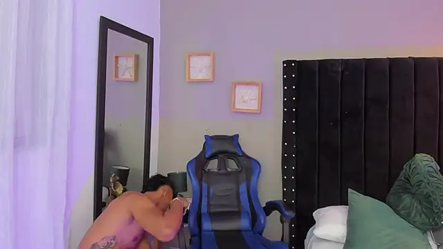 Bryan robayo5 online show from December 3, 2025, 11:31 am