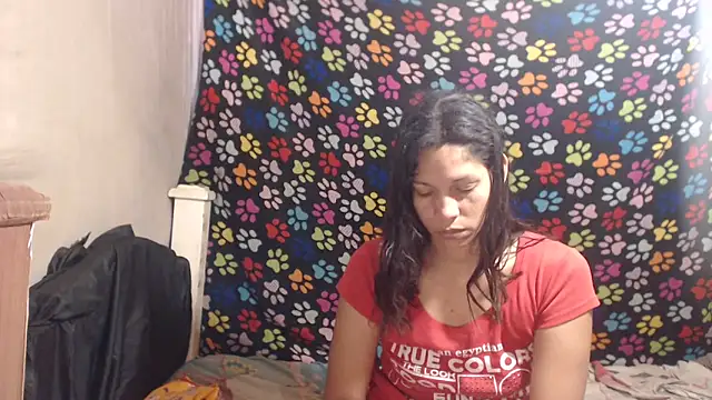 Snapshot of ELIZABET2- chatting on May 1, 2026, 11:48 am ELIZABET2- online show from May 1, 2026, 11:48 am